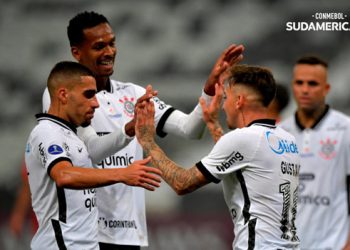 Corinthians baila 5-0 a Sport Huancayo en duelo de eliminados de Sudamericana