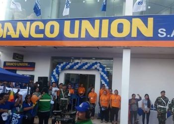 Envían a la cárcel a dos exfuncionarios del Banco Unión por desfalco de Bs 500.000 en Riberalta