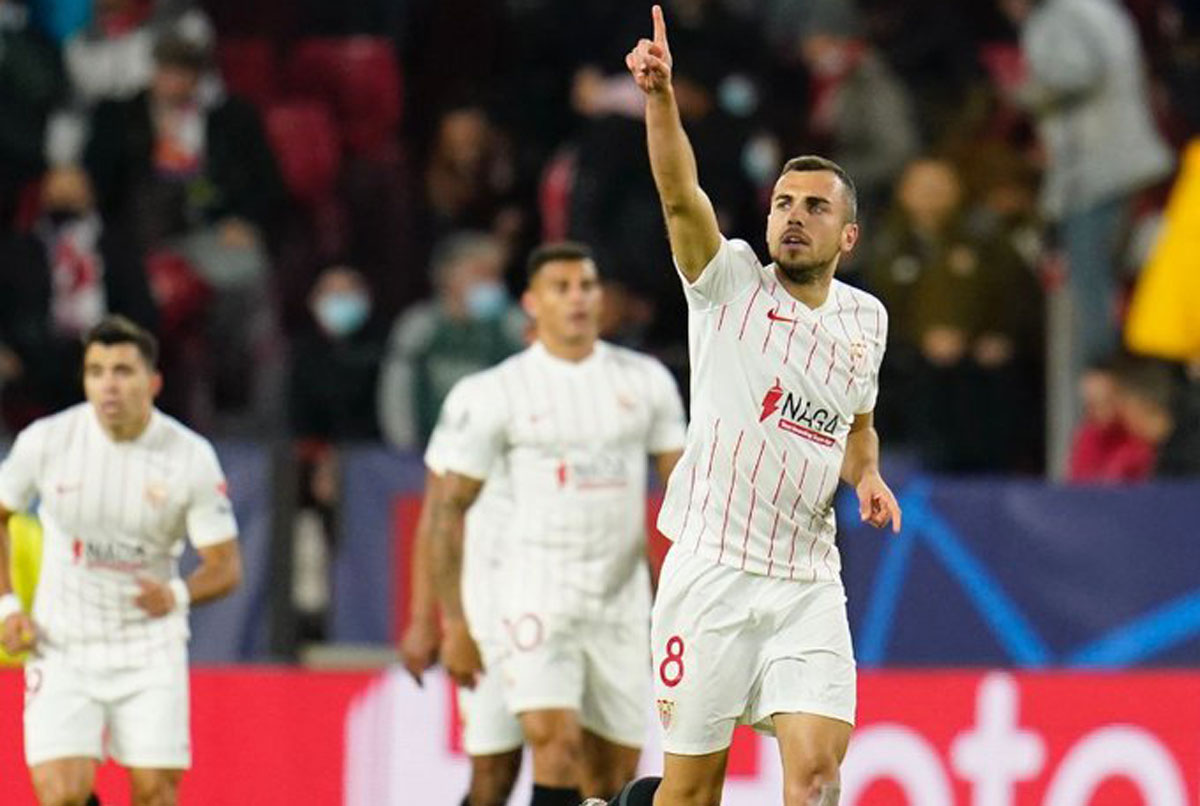 El Sevilla sigue en la carrera por los octavos de Champions