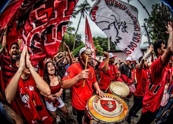 ‘Torcedores’ brasileños comienzan a copar Montevideo en espera de la Libertadores