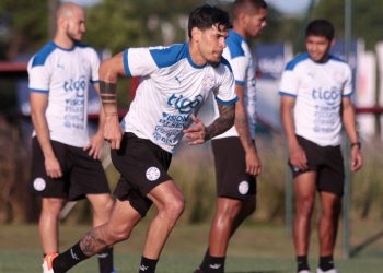 Paraguay esperará a Chile con estadio lleno en eliminatoria sudamericana