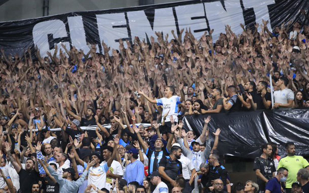 Tres policías heridos en disturbios en el partido entre Marsella y Galatasaray