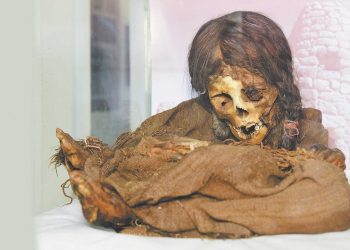 Saphi, la momia que celebra la vida y la muerte