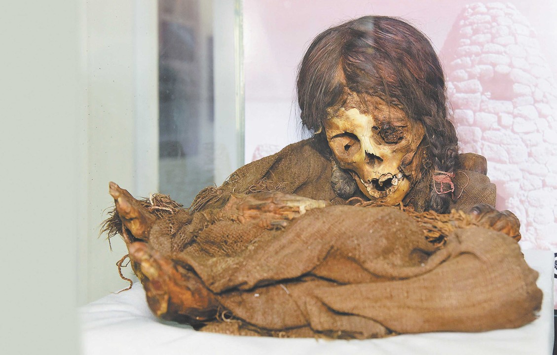 Saphi, la momia que celebra la vida y la muerte