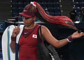 Naomi Osaka sucumbe a la presión y se despide de Tokio-2020