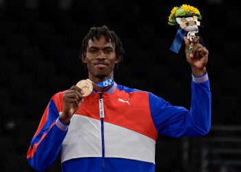 Bronce de Rafael Alba Castillo en taekwondo, primera medalla de Cuba en Tokio