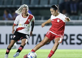 Always sufre un estrepitoso estreno en el femenino