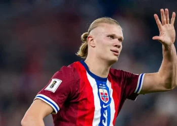 Un triplete y dos fallos en el penal de Haaland para aplastar a Israel