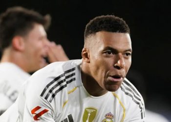 Real Madrid sufre para vencer en Getafe, de nuevo gracias a Mbappé