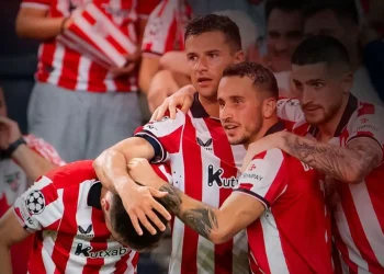 Athletic obtiene premio y derrota al Qarabağ (3-1) en Champions