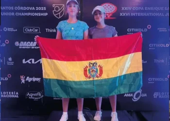 Golfista Blanco es campeona de 17 años en Ecuador