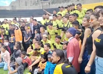 The Strongest se suma a una campaña contra el cáncer infantil