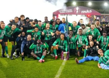 Enzo Monteiro se consagra campeón letón con el FK Auda