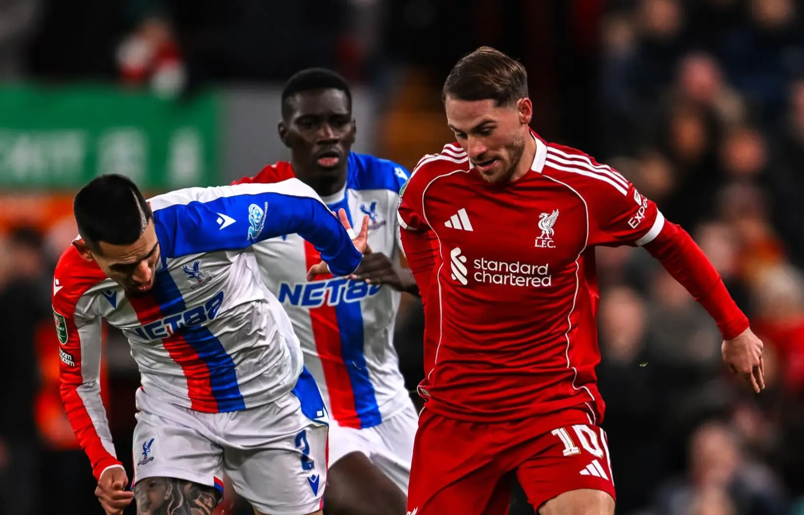 Liverpool agrava su crisis al caer ante Crystal Palace en Carabao Cup
