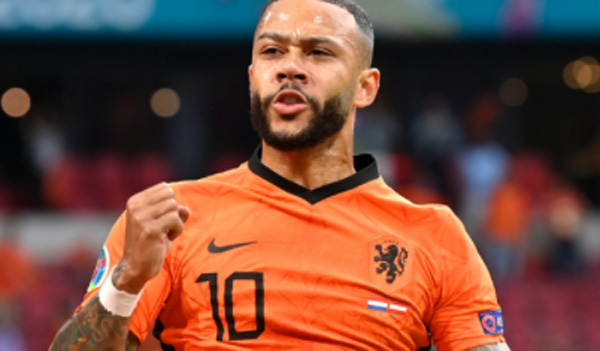 Países Bajos se clasifica a octavos de la Eurocopa al derrotar a Austria por 2-0