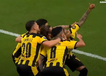 Peñarol venció 3-1 a Sporting Cristal y mira confiado a semis de la Sudamericana