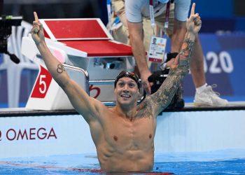 Dressel se corona en la prueba reina de la natación en Tokio-2020, Ledecky heroica