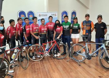 Unos 200 ciclistas correrán en la Vuelta Ciclística a Cochabamba