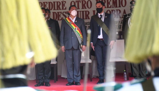 Arce dice que por ‘malos policías’ cerca del 60% tiene una ‘mala imagen’ de la Policía