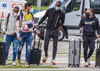 Colombia llama dos zagueros ante posible baja de jugadores para el premundial
