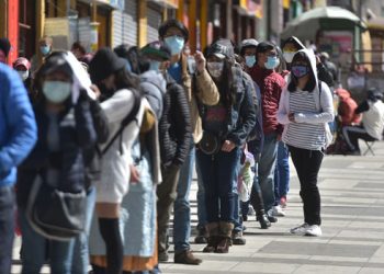 Bolivia registra la más alta cifra de vacunación contra el COVID-19 en una jornada, 73.405 personas