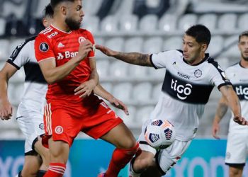 Olimpia e Internacional dejan para la vuelta el pase a los cuartos de Libertadores