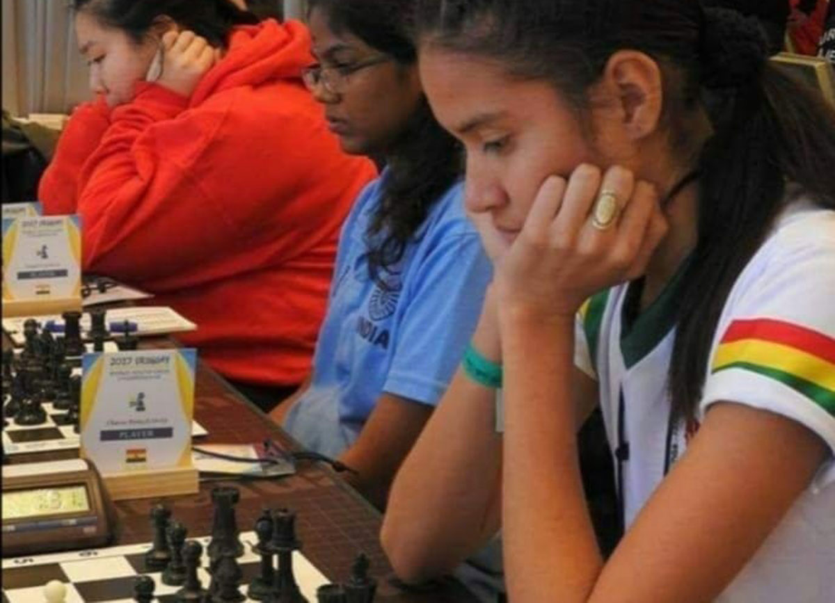 Hilari y Chávez triunfan en el Nacional Online Sub-1600