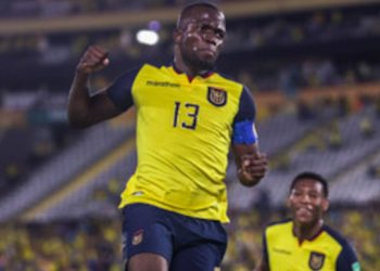 Ecuador y ‘Superman’ Valencia quieren mantener el vuelo ante Venezuela