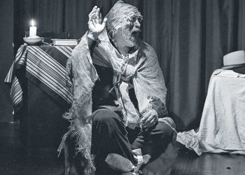 Jaime Saenz desde el teatro