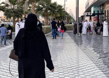 Arabia Saudita enfrenta aumento de ‘misyar’, el matrimonio sin compromiso