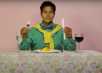 El tercer clip de ‘#CómoComerUnaSalteña’, una interpelación a los modales