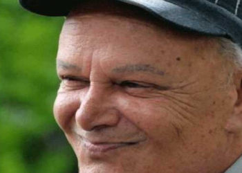 Muere por COVID-19 popular actor cubano Enrique Molina