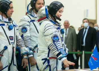 ‘Demasiado tarde para tener miedo’, dice la actriz rusa que viajará a la ISS