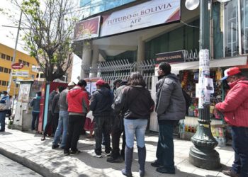 Más de 5.000 beneficiarios y Bs 29 MM devueltos en primer día de devolución de aportes a AFP