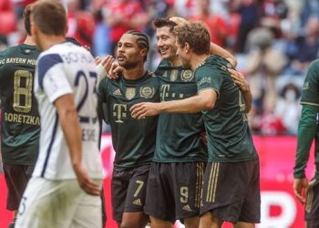 El Bayern destroza 7-0 al Bochum y se pone líder provisional