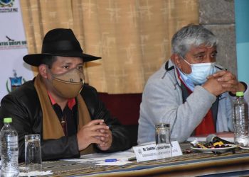El COED de La Paz autoriza clases universitarias y ‘aulas burbujas’ para escolares sin internet