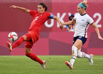 Canadá despacha a EEUU y define con Suecia la presea dorada en el fútbol femenil