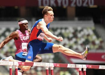 ¿Qué lugar en la historia del atletismo para el récord de Warholm?