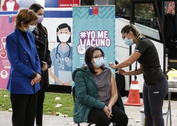 Chile vacunó al 50,2% de su población objetivo con segunda dosis contra el COVID-19