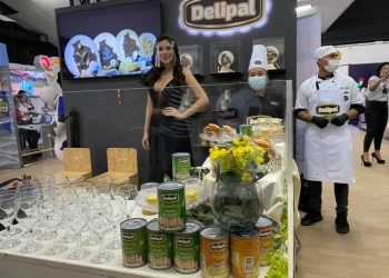 Empresas públicas muestran potencial productivo e industrial en la Expocruz 2021