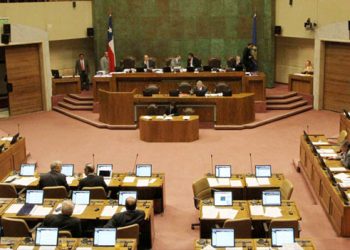 Diputados chilenos aprueban polémico cuarto retiro anticipado de fondos de pensiones