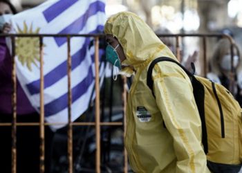 Uruguay ensaya ‘pase responsable’ para reabrir espectáculos en pandemia