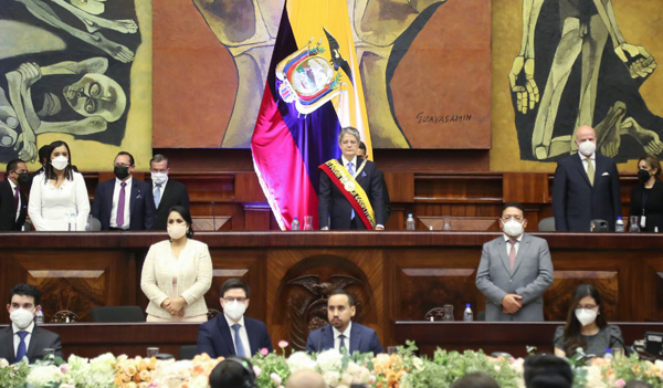 Asambleísta: Asamblea de Ecuador rechaza investigar envío de gases lacrimógenos al gobierno de Áñez