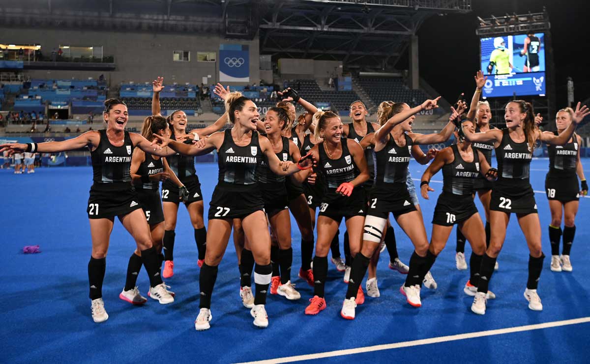 Las Leonas argentinas ganan a India y jugarán su tercera final olímpica de hockey