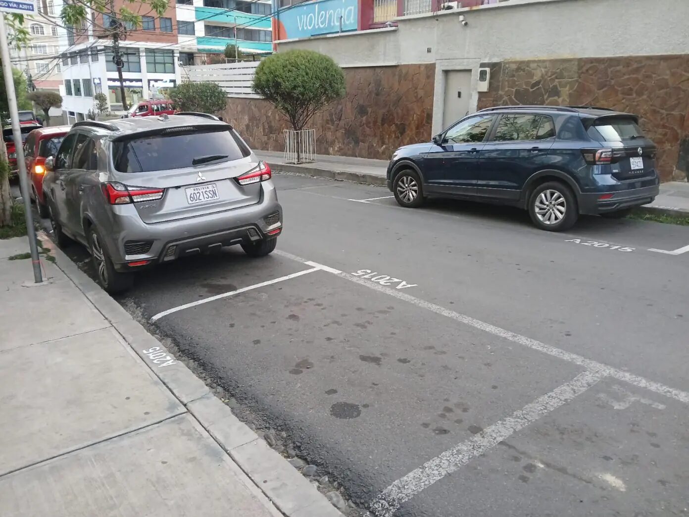 El plan de los parqueos tarifados sigue en vigencia. FOTO: GAMLP