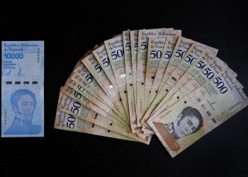 Venezuela eliminará seis ceros a su moneda y anuncia nuevos billetes