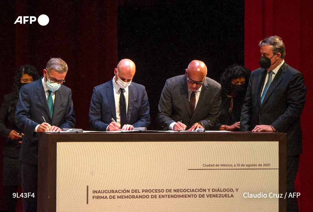 Gobierno y oposición inician nuevo diálogo para resolver crisis de Venezuela