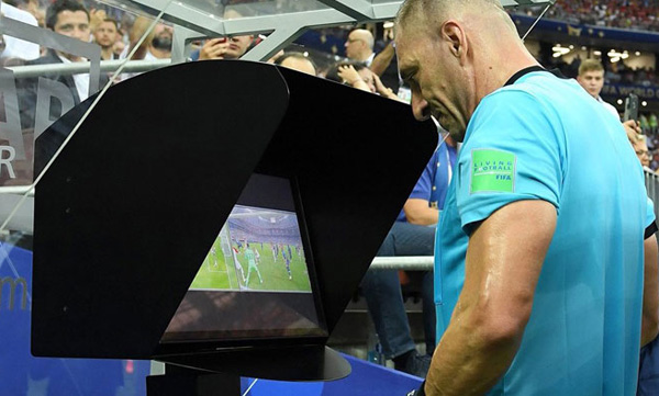 ‘El VAR no se va ir del fútbol. Vamos a tener que adaptarnos’, manifiesta la Conmebol