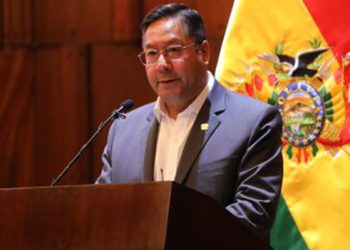 Arce promulga ley del generalato policial y se analiza situación de Aguilera en vista a lista de ascensos