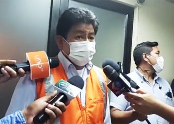 Trabajadores de AASANA suspenden paro y se normaliza operaciones aéreas